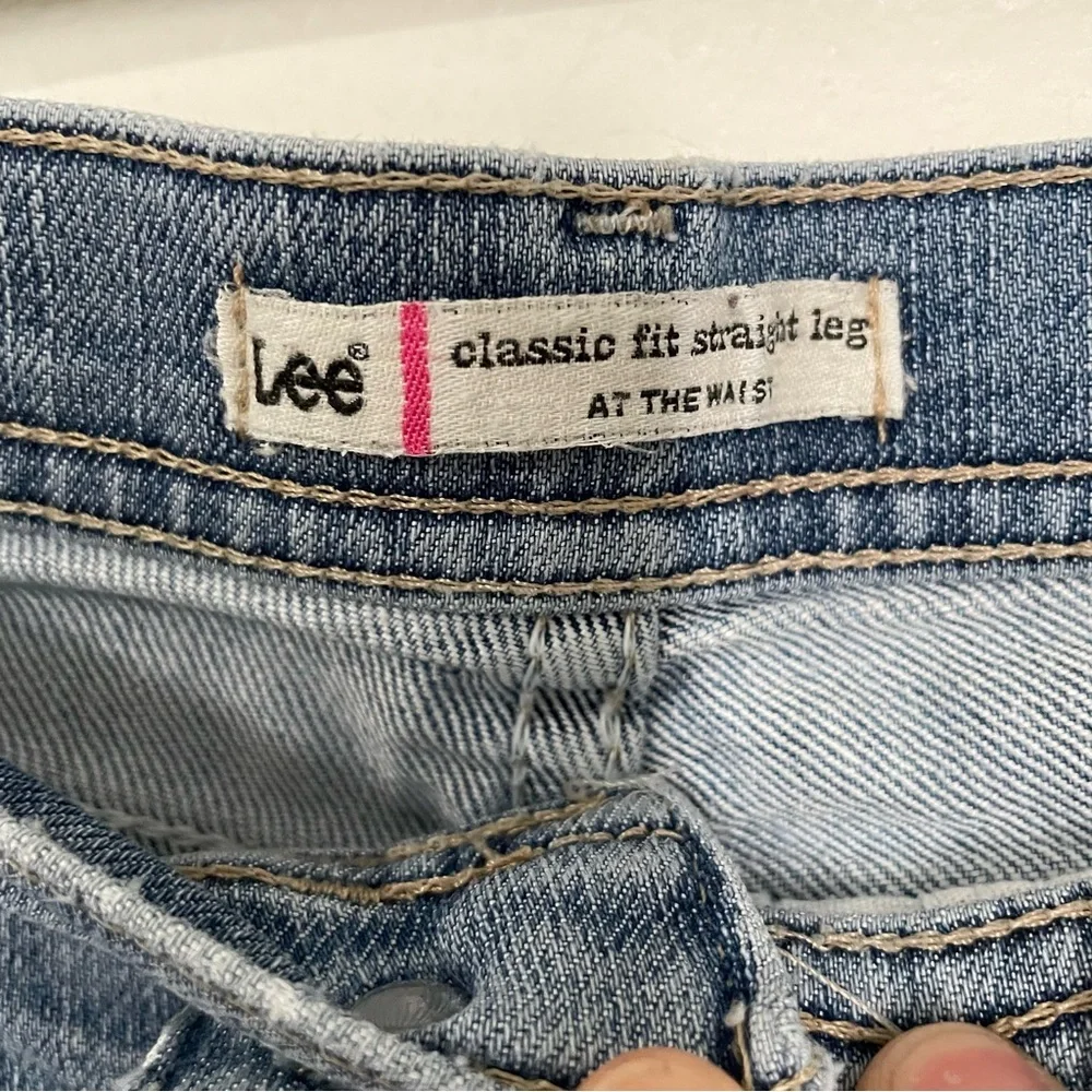 Lee Classic fit straight leg Blue Denim Jeans size 10 petite casual everyday - Picture 4 of 8